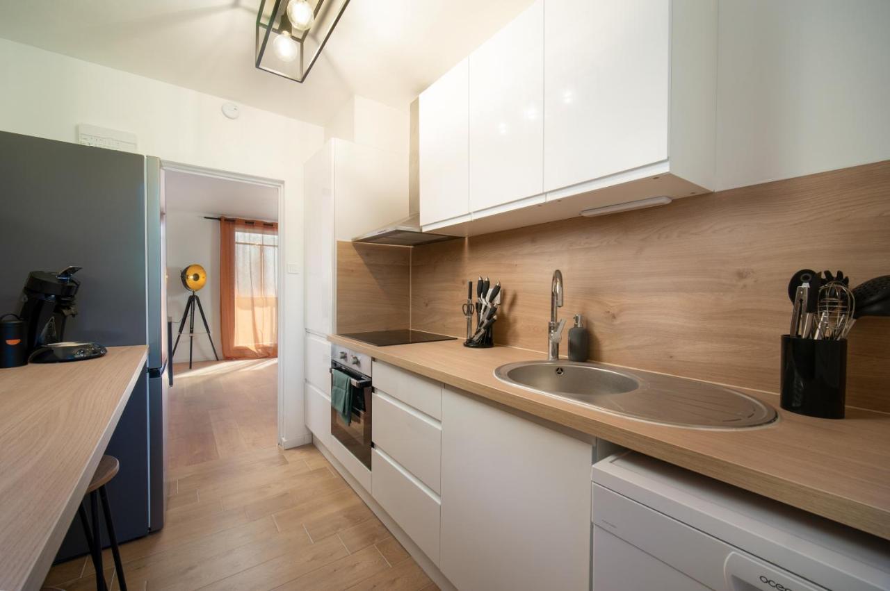 Grand 3 Avec Clim Et Balcon Apartment *